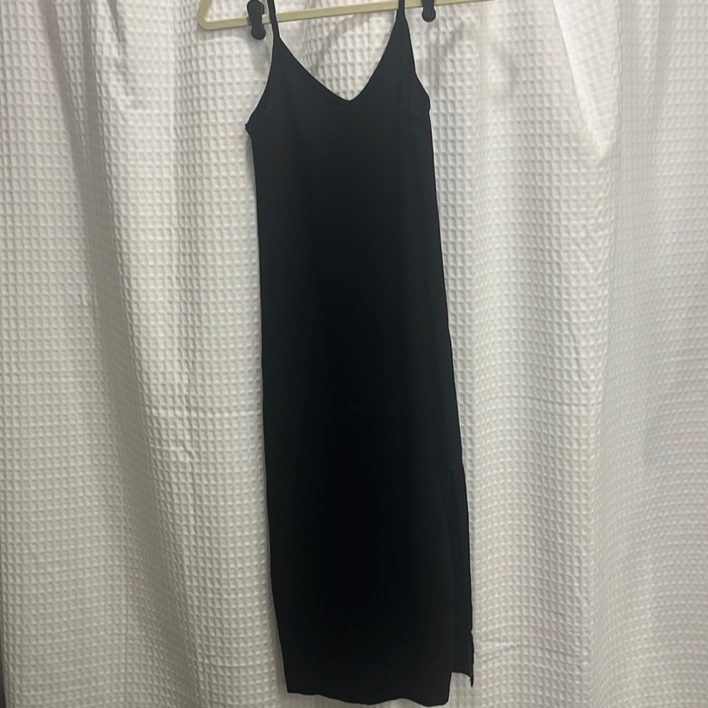 Fabletics Bodycon Black MIDI Dress Size M